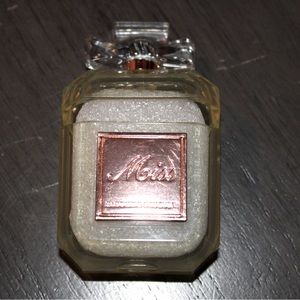 AirPod 2 Perfume case🎧🤍